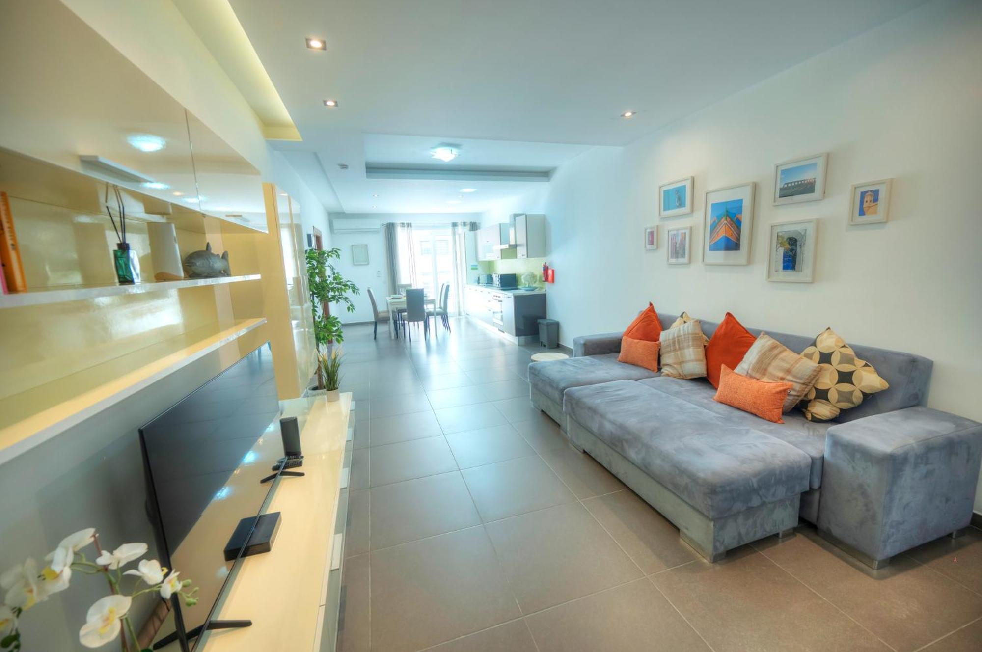 Bright & Large 2Bedrooms In Sliema Center Mpor1-1 Exterior foto